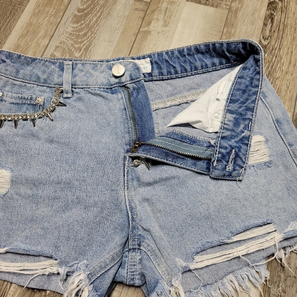 7/27 Banjara Distressed Ripped Cutoff Stretch Denim Rhinestone Shorts - Picture 5 of 7